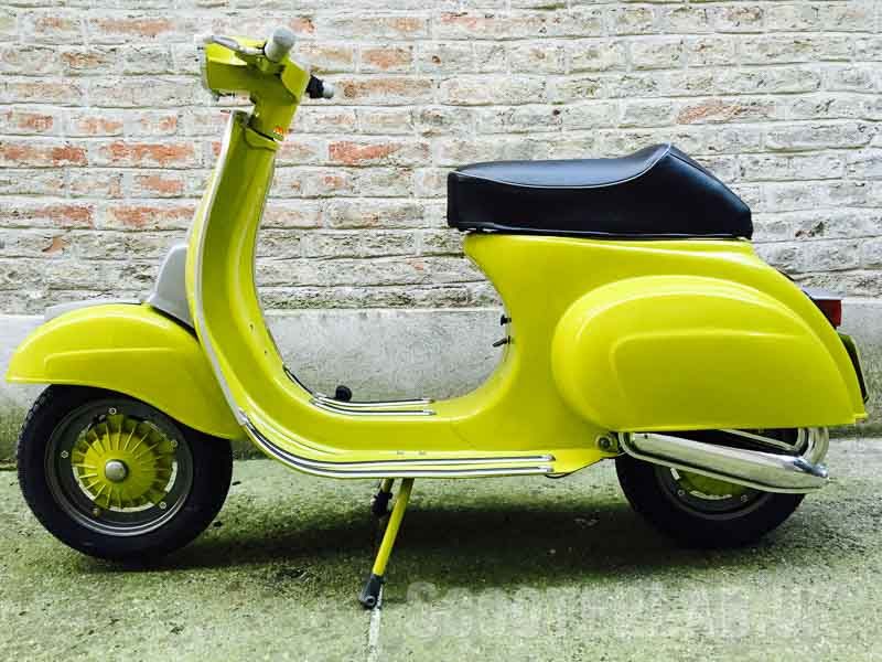 Stef Scooterist800PX