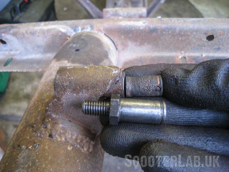 Lambretta brake pedal pin repair | WORKSHOP