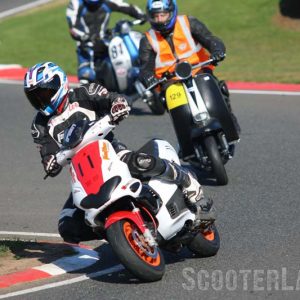 20170324-4072-800