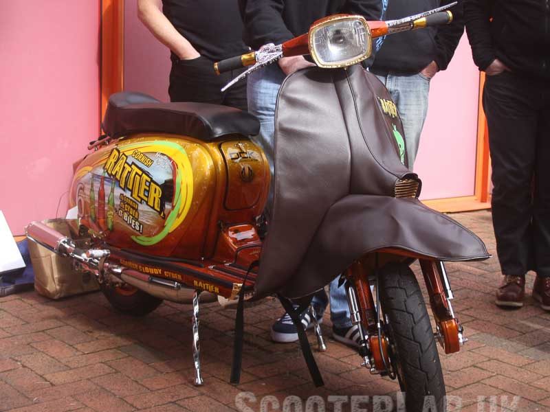 IMG_2593800