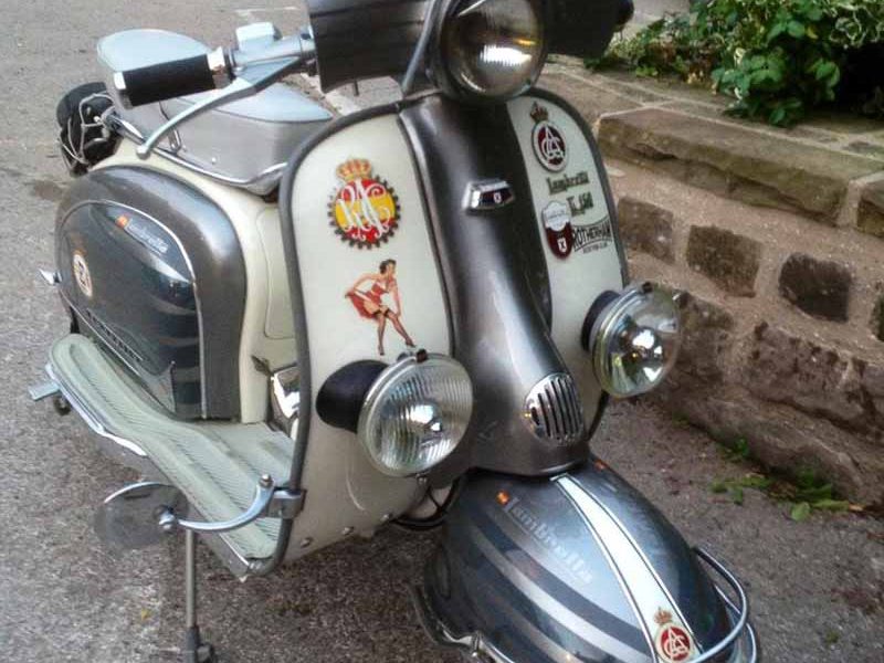 Spanish Lambretta 150 Winter model, reg: NWJ 488D