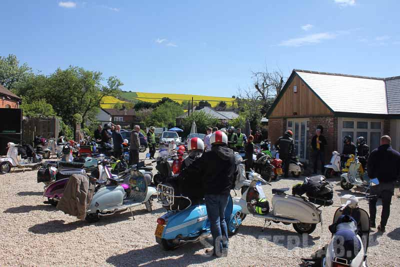Comfort break.....stunning day, beer or soup anyone?
