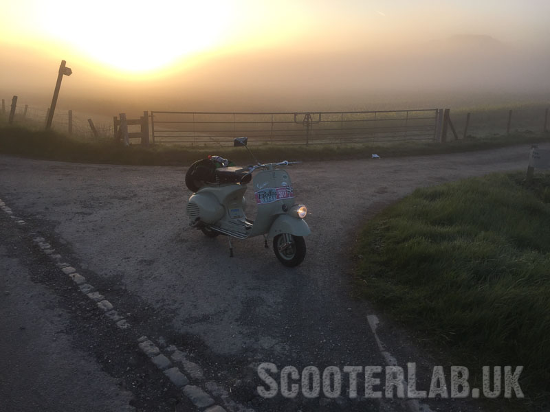VCB Two Channels Dash by Bollag Motos Vespa | FEATURE