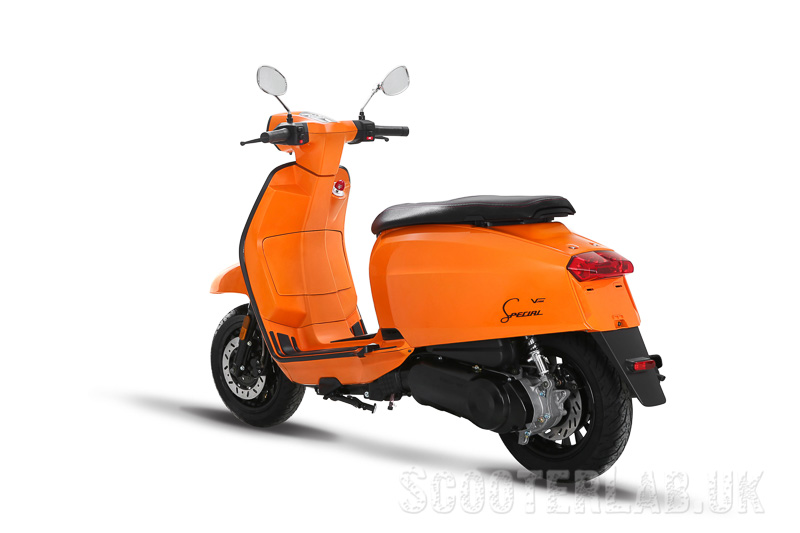 lambretta_vspecial_fixfender_008800
