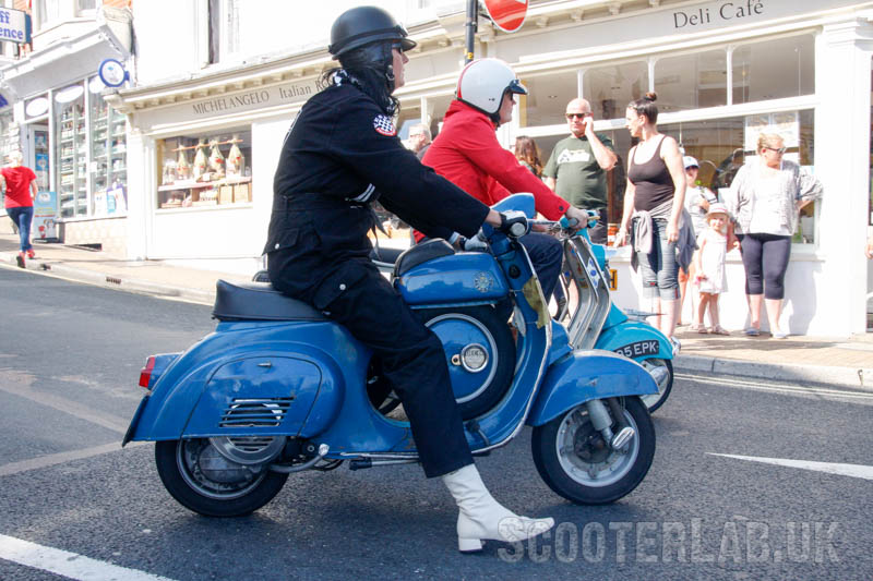 Penelope Pitstop goes Vespa Super Sprint