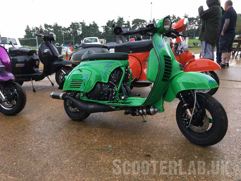 Lunatic bike engined small frame
