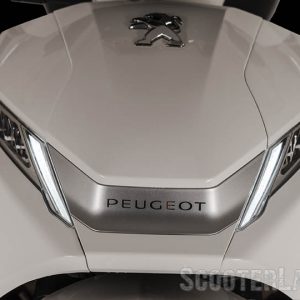 Peugeot Belville 125 Allure - Antarctica White (8)-800