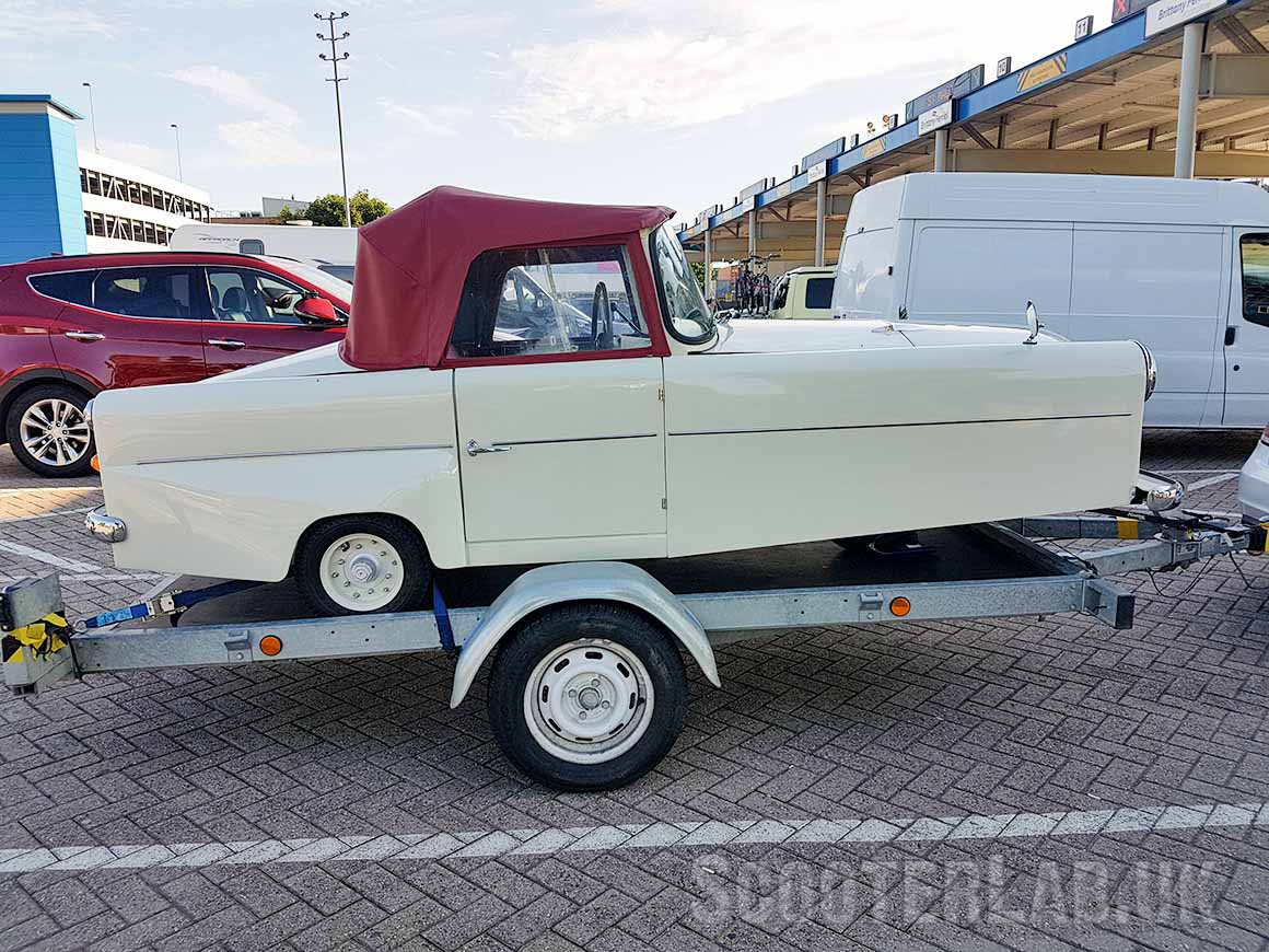 Bond micro-car, going for export