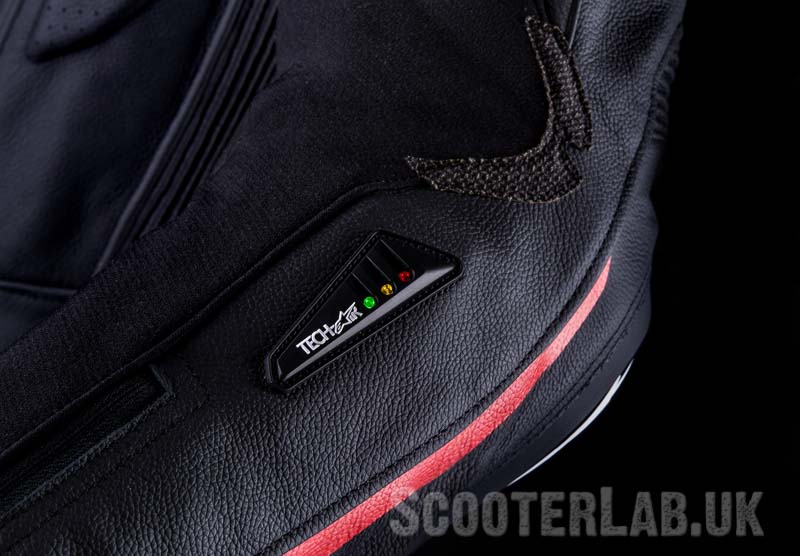 LED lights show you battery condition and whether the Tech Air is armed