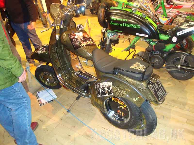 DSC08159800