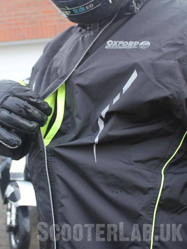 Gaping, maybe not so good at Storm Sealing on a longer wet ride
