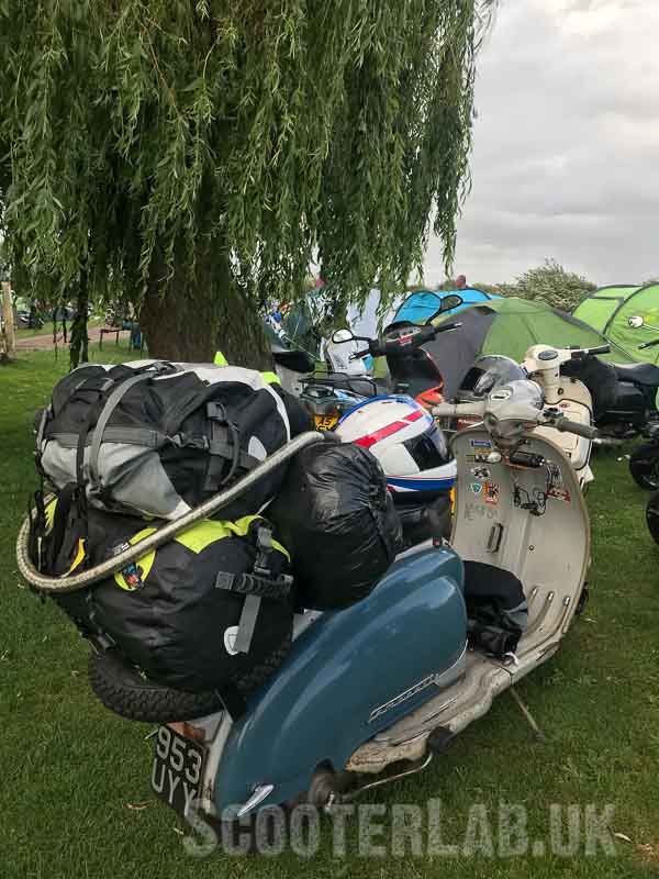Buckaroo, overloading the Quattrini to get us there.