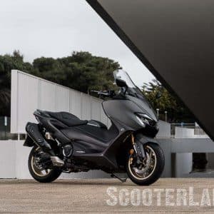 2020_YAM_TMAX_TECHMAX_TECHKAMO_STATIC-2800800