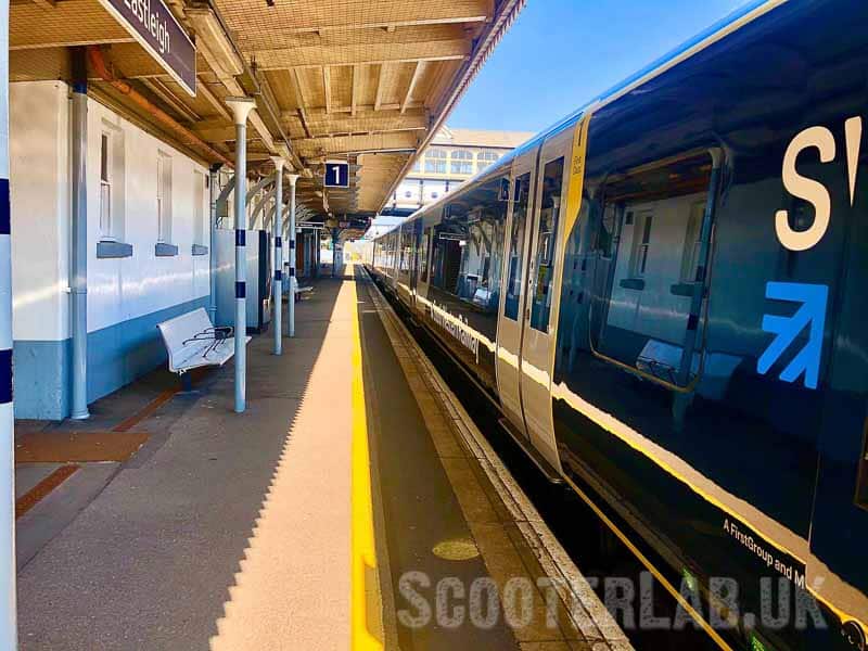 Deserted Eastleigh station earlier today: image by Michal Kluzinski
