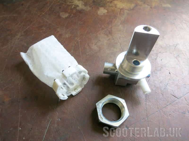 KR Vespa fuel tap and filter sock