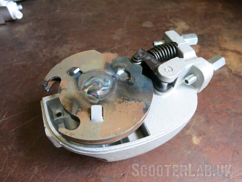 KR Automation selector box. The centre shaft is welded into place with the arm correctly aligned.