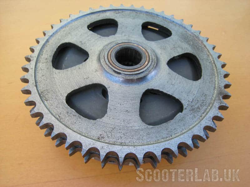 Finishing of the AF Road clutch is best described as ‘rustic’