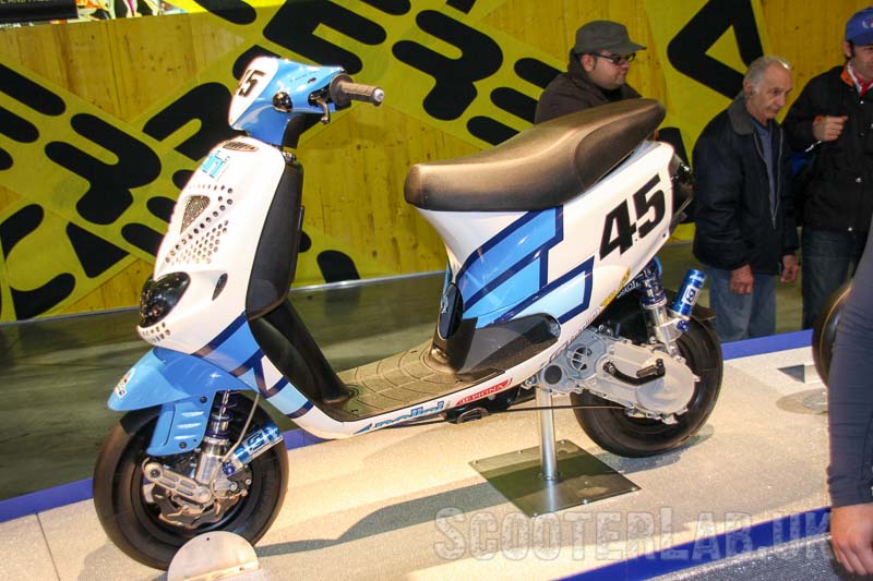 Polini-kitted Piaggio Zip SP. An automatic 'ped, just rolled in glitter