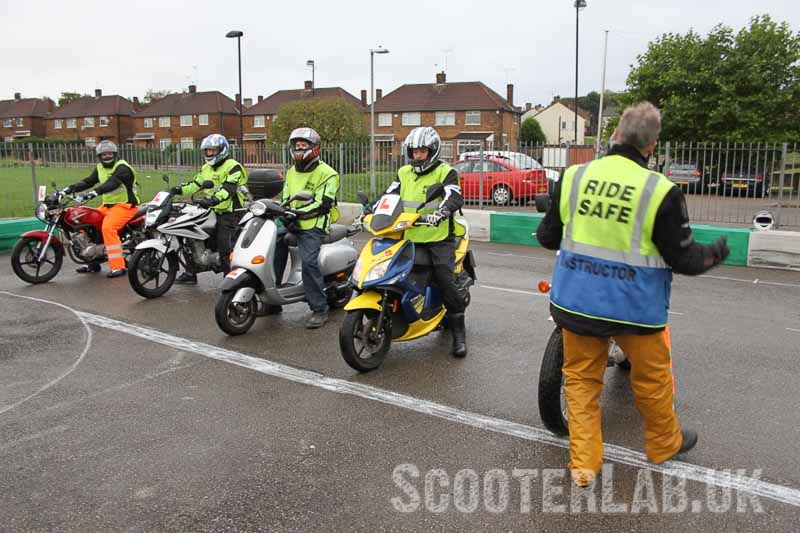 Motorcycle training and tests to restart | NEWS