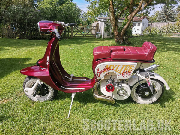 Readers Rides #3: Smiling my life away | feature