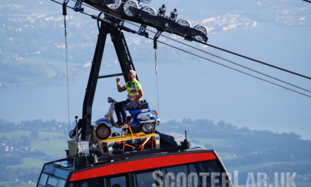 Vespa stuntman takes cable car ride to 1530 metres | NEWS
