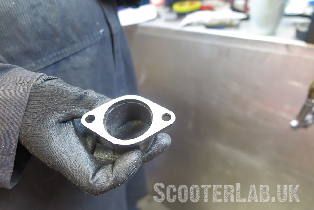 dressed pinasco vespa 251 exhaust manifold after linishing